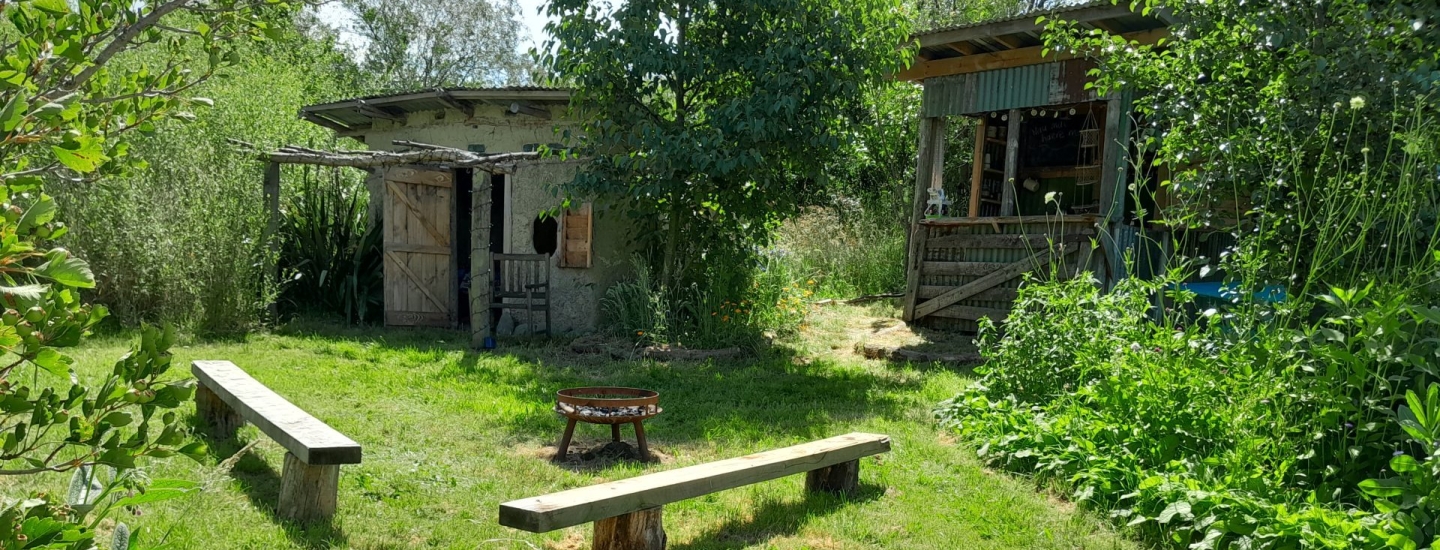 kahikatea-farm-food-forest-earth-hut